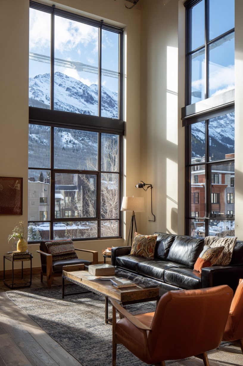 Mountain Views and Modern Comfort