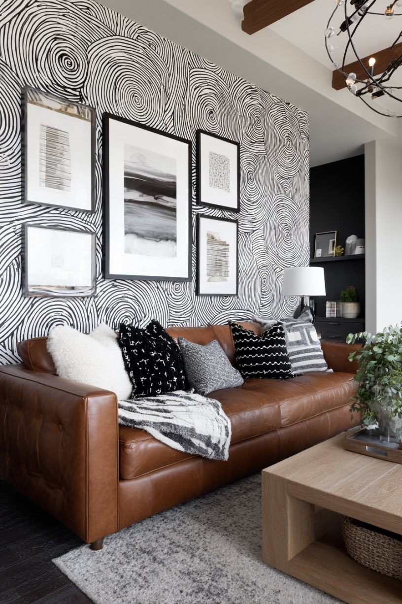 Graphic Wallpaper Statement