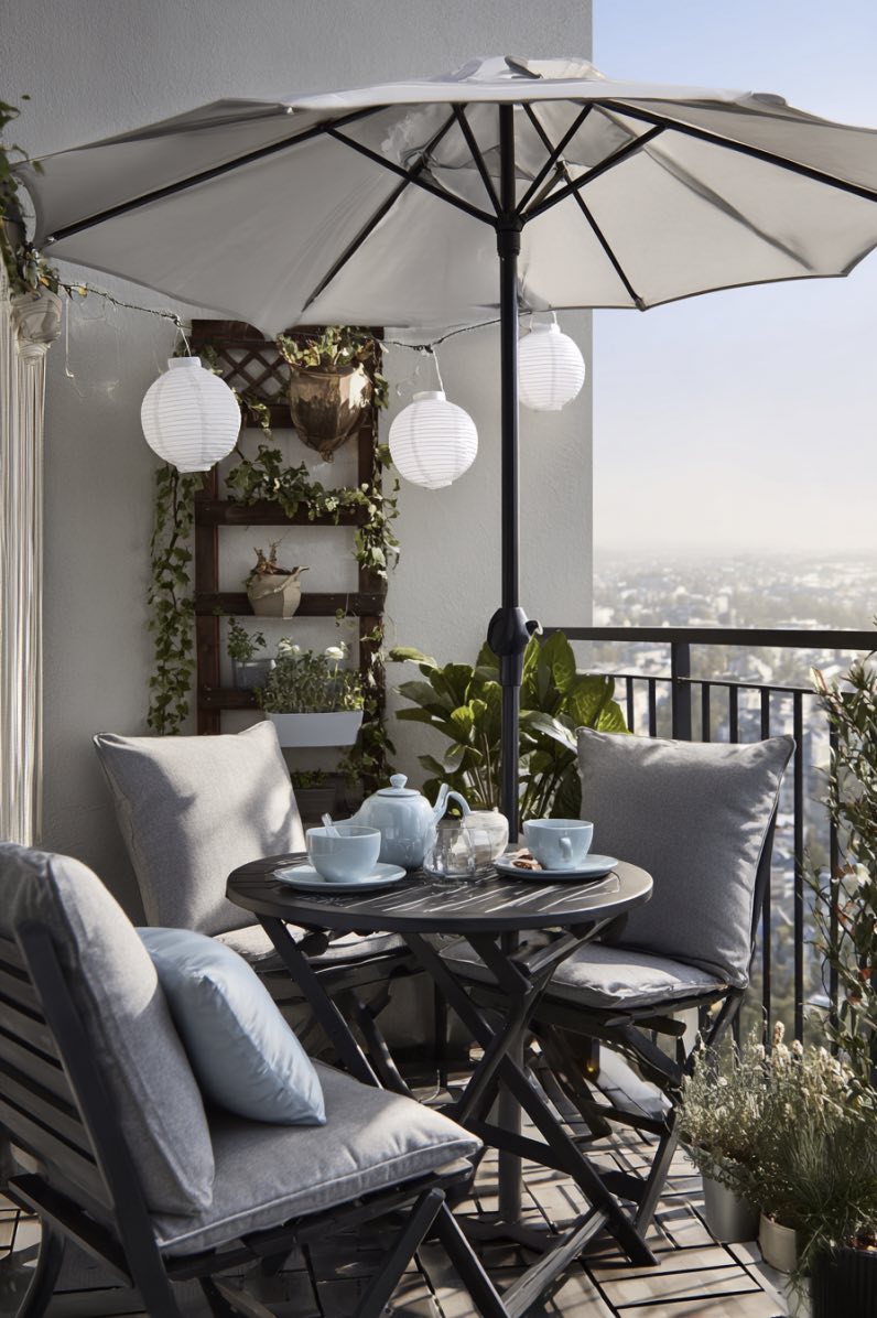 Sunny Balcony with Natural Vibes