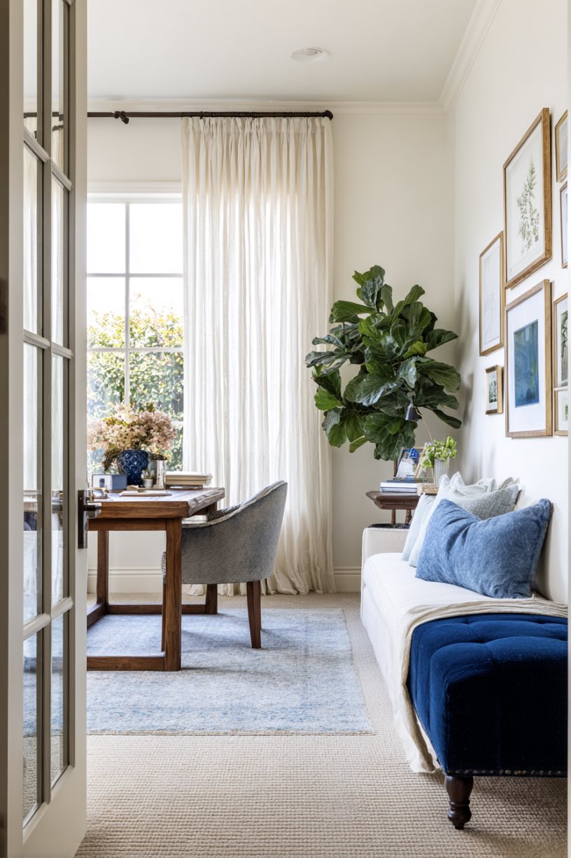 Airy Office with Blue Accents