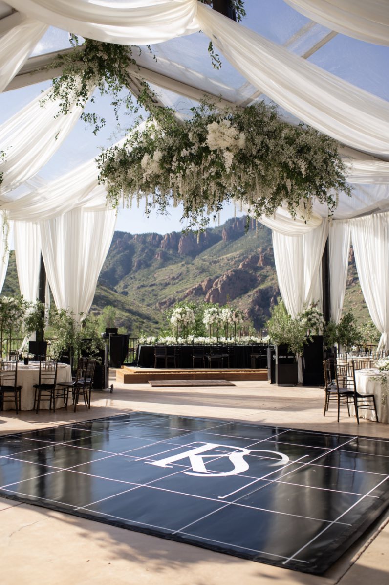 Elegant Outdoor Wedding Dance Floor